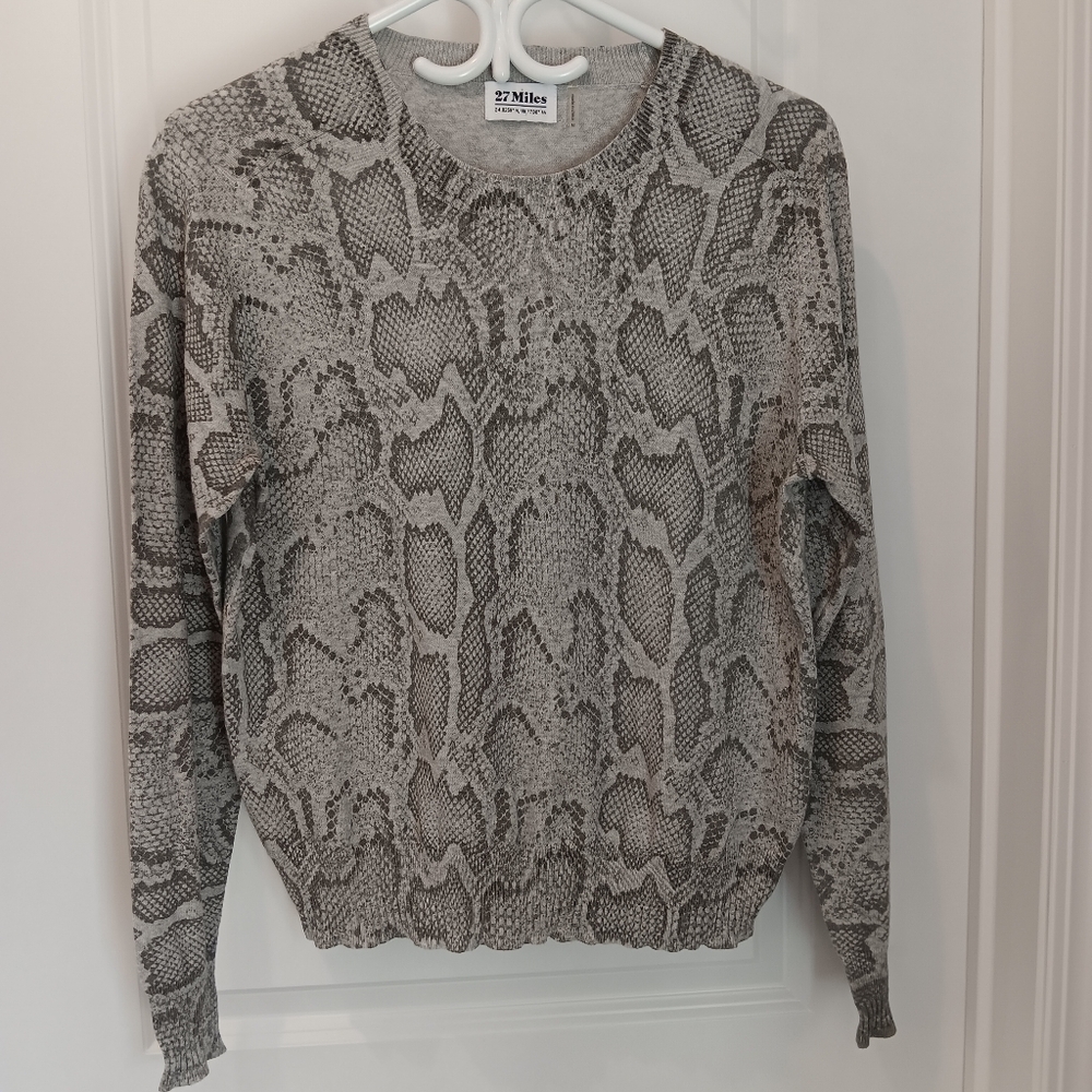 Animal Print cotton Sweater - Size‎ Medium